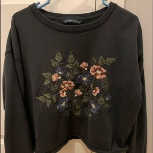 a&f cute embroidered crew neck sweater